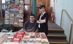 Lo stand con le pubblicazioni sulla Tuscia