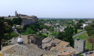 Il panorama mozzafiato che si gode dalla terrazza del palazzo