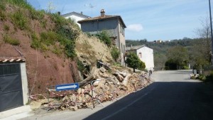 Strade messe male, altro problema